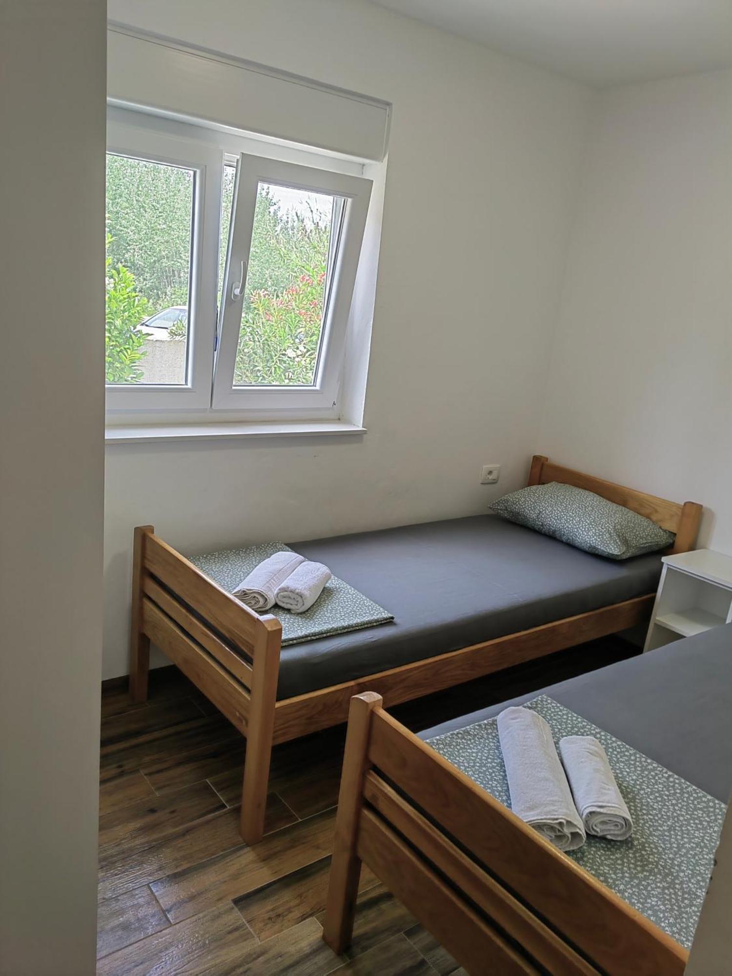 Holiday Home Visnja 닌 외부 사진