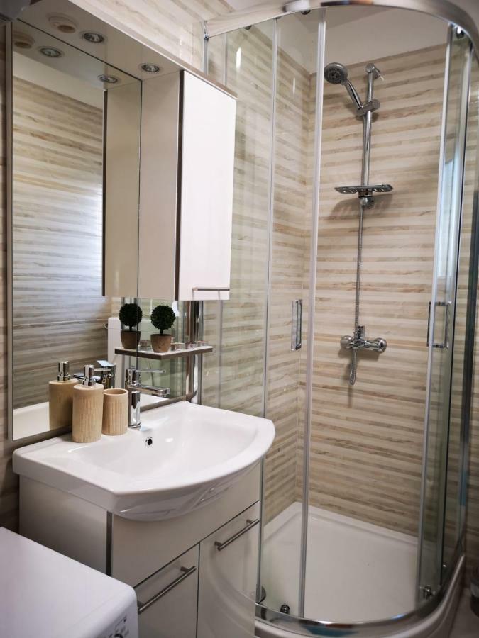 Holiday Home Visnja 닌 외부 사진