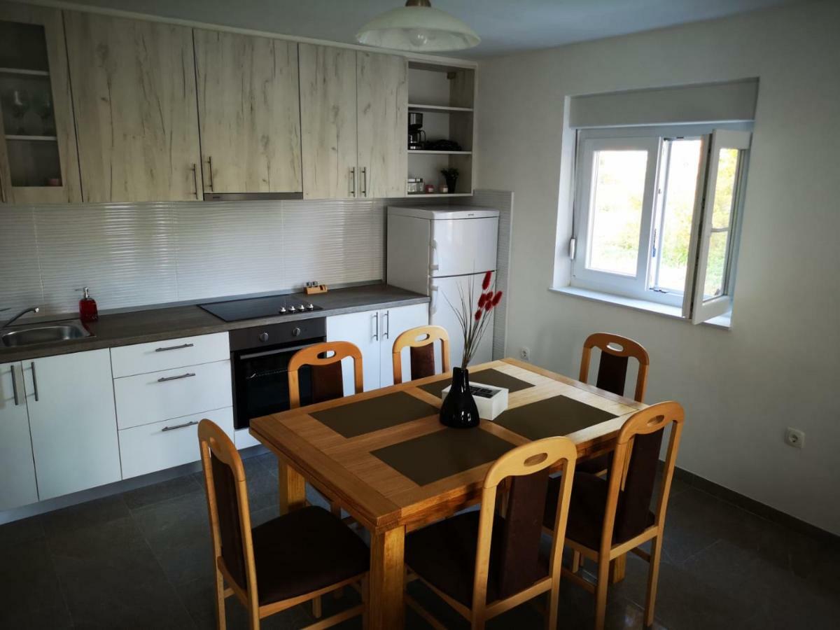 Holiday Home Visnja 닌 외부 사진