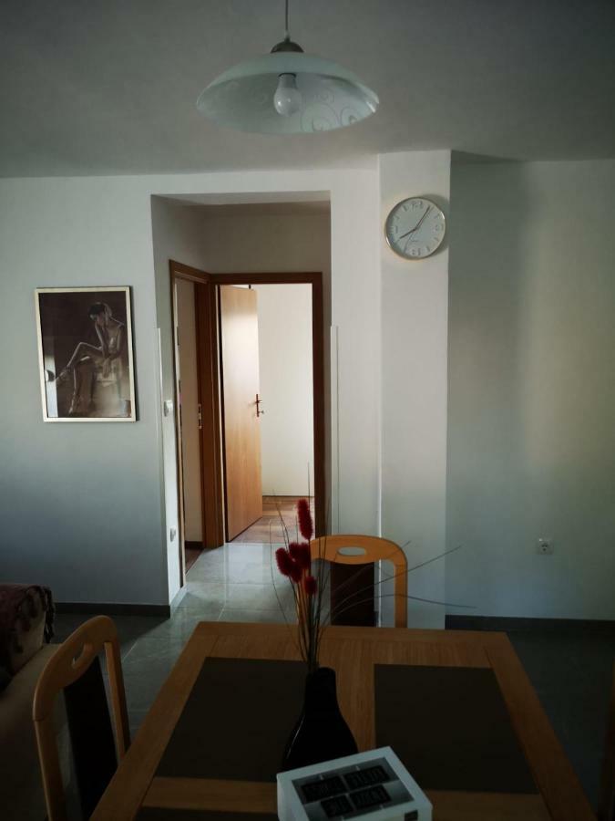 Holiday Home Visnja 닌 외부 사진